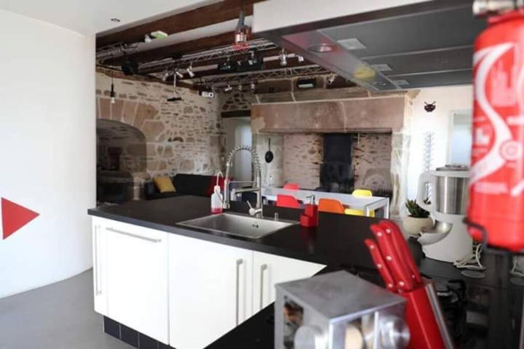Maison Sur Les Hauteurs De Brive-La-Gaillarde Dampniat Bagian luar foto
